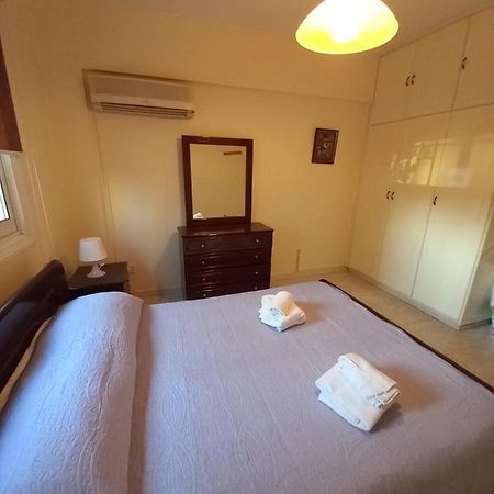 2 Bedroom Apartment Near Finikoudes Larnaca Ngoại thất bức ảnh