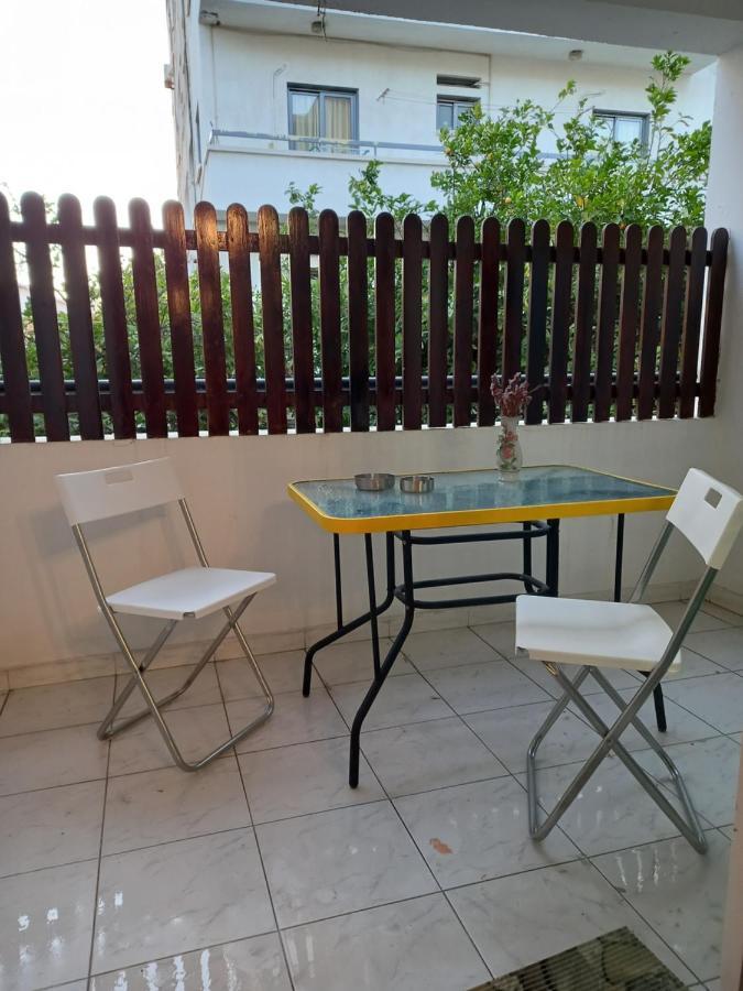 2 Bedroom Apartment Near Finikoudes Larnaca Ngoại thất bức ảnh